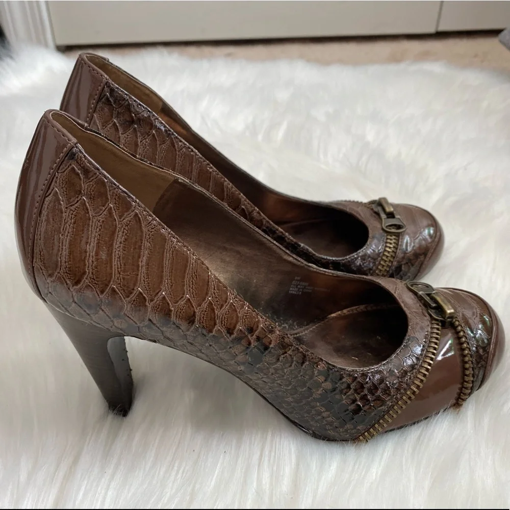 Nicole Miller heels - Picture 9 of 9